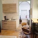 Pensjonat Deltarooms Salerno